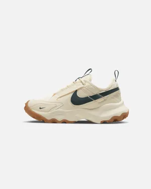 Nike Women's TC 7900 Pale Ivory